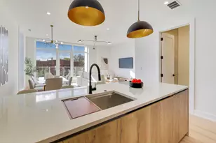 5428 N Winthrop Ave, Chicago, IL 60640 - Photo 5