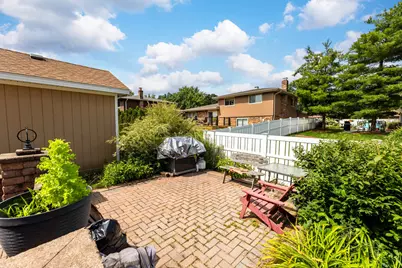 15700 Pine Road, Oak Forest, IL 60452 - Photo 29
