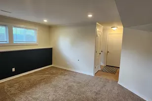 1240 Constellation Dr, Aurora, IL 60505 - Photo 15