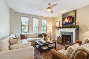 4315 N Richmond St, Chicago, IL 60618 - Photo 3