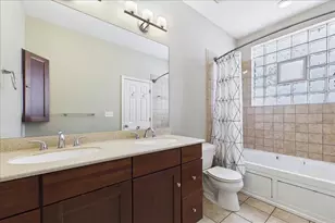 4315 N Richmond St, Chicago, IL 60618 - Photo 9