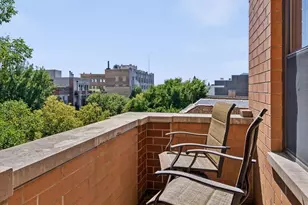 1908 W Irving Park Rd, Chicago, IL 60613 - Photo 9