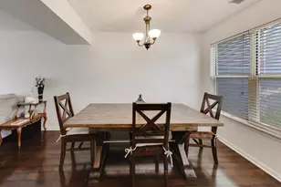 1240 Huntington Dr, Mundelein, IL 60060 - Photo 9