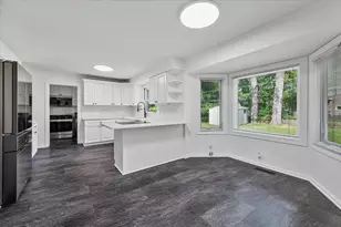 412 Lavergne Ave, Wilmette, IL 60091 - Photo 9