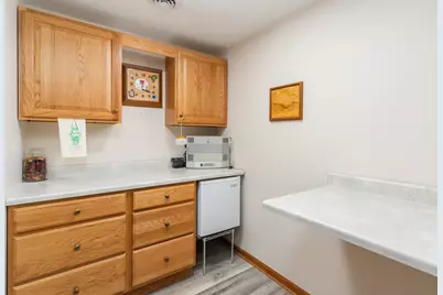 2738 Becker Drive, Peru, IL 61354 - Photo 27