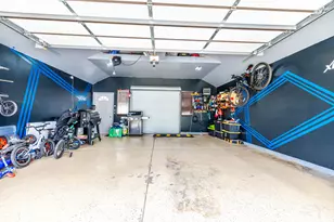 3238 N Pioneer Ave, Chicago, IL 60634 - Photo 45