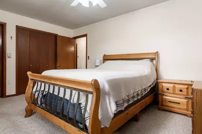 526 E Riverside Boulevard, Loves Park, IL 61111 - Photo 17
