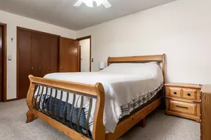 526 E Riverside Blvd, Loves Park, IL 61111 - Photo 17