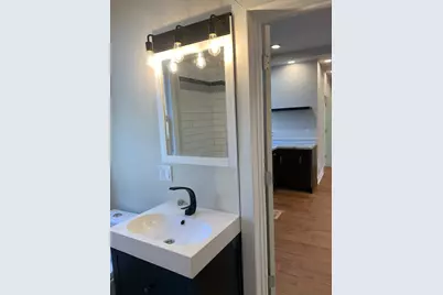 2418 N Washtenaw Avenue #2418, Chicago, IL 60647 - Photo 17