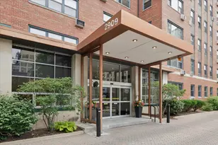 2909 N Sheridan Rd, Chicago, IL 60657 - Photo 1