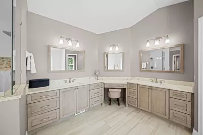 2733 N Elm Lane, Arlington Heights, IL 60004 - Photo 29