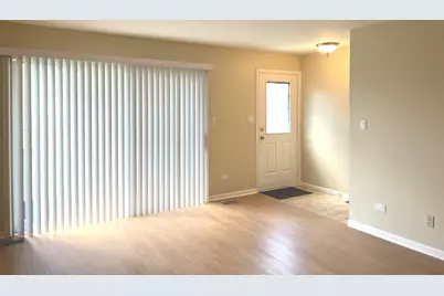 1299 Longacre Lane, Wheeling, IL 60090 - Photo 3