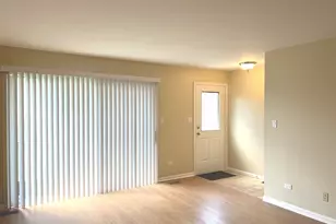 1299 Longacre Ln, Wheeling, IL 60090 - Photo 3