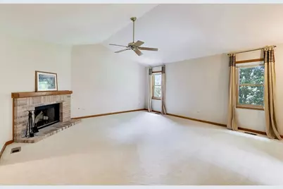 1572 Marquette Avenue, Naperville, IL 60565 - Photo 27