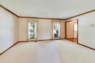 1572 Marquette Ave, Naperville, IL 60565 - Photo 7