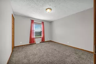 108 W Ririe Pl, Flanagan, IL 61740 - Photo 19