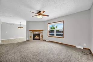 108 W Ririe Pl, Flanagan, IL 61740 - Photo 7