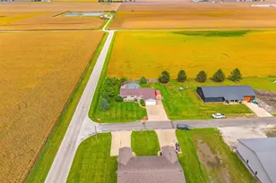 108 W Ririe Pl, Flanagan, IL 61740 - Photo 45