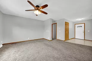 108 W Ririe Pl, Flanagan, IL 61740 - Photo 5
