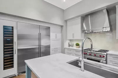 435 N Michigan Avenue #401, Chicago, IL 60611 - Photo 9