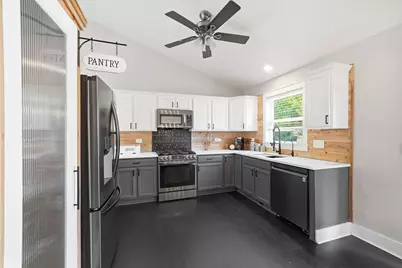 8101 Limestone Court, Joliet, IL 60431 - Photo 7