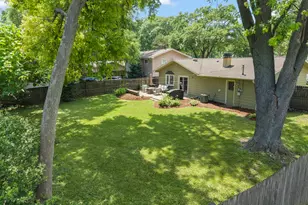2S603 Gray Ave, Lombard, IL 60148 - Photo 3
