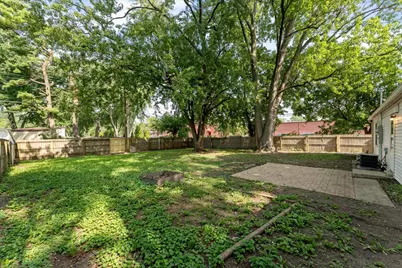 1615 S Mattis Avenue, Champaign, IL 61821 - Photo 23