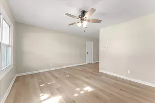 1615 S Mattis Ave, Champaign, IL 61821 - Photo 5
