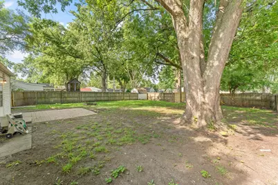 1615 S Mattis Avenue, Champaign, IL 61821 - Photo 27