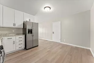 1615 S Mattis Ave, Champaign, IL 61821 - Photo 11