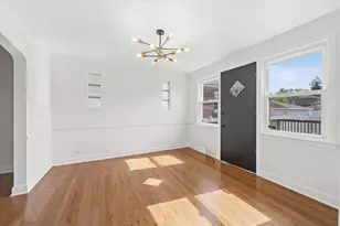 10141 S Rhodes Ave, Chicago, IL 60628 - Photo 5