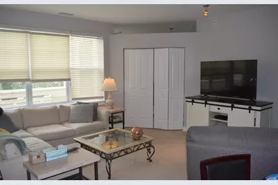 977 Harris Road #32, Grayslake, IL 60030 - Photo 5