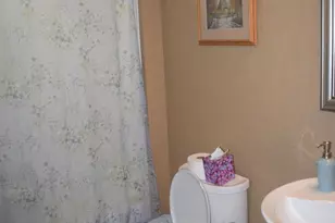 977 Harris Rd, Grayslake, IL 60030 - Photo 13