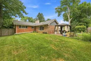 781 Shag Bark Ln, Deerfield, IL 60015 - Photo 29