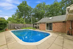 781 Shag Bark Ln, Deerfield, IL 60015 - Photo 25