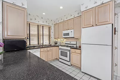 3920 N Lake Shore Drive #3S, Chicago, IL 60613 - Photo 19