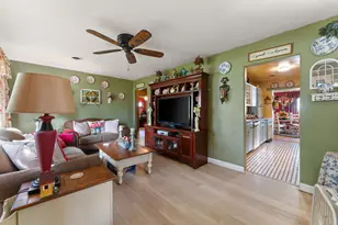 17237 Greenbay Ave, Lansing, IL 60438 - Photo 5
