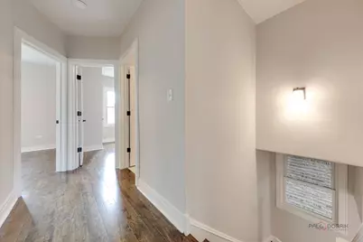 3105 W Leland Avenue, Chicago, IL 60625 - Photo 13