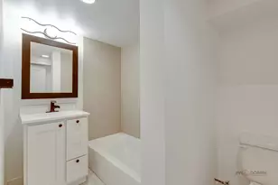 3105 W Leland Ave, Chicago, IL 60625 - Photo 23
