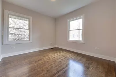3105 W Leland Avenue, Chicago, IL 60625 - Photo 15