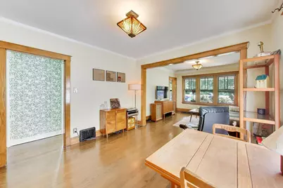 5414 N Menard Avenue, Chicago, IL 60630 - Photo 9