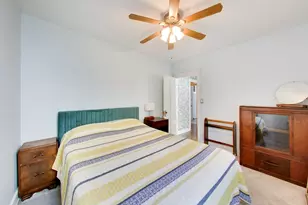 5414 N Menard Ave, Chicago, IL 60630 - Photo 11
