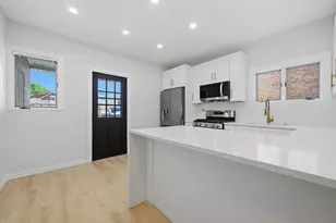 5411 W Byron St, Chicago, IL 60641 - Photo 13