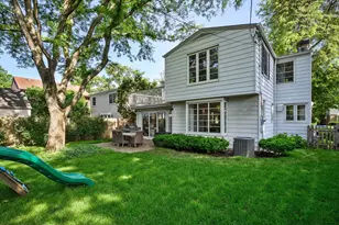2237 Greenwood Ave, Wilmette, IL 60091 - Photo 11