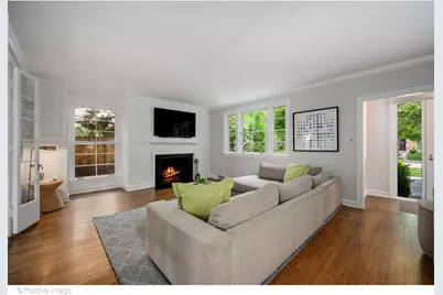 2237 Greenwood Avenue, Wilmette, IL 60091 - Photo 3