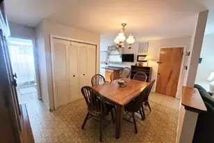 14545 Avers Ave, Midlothian, IL 60445 - Photo 5
