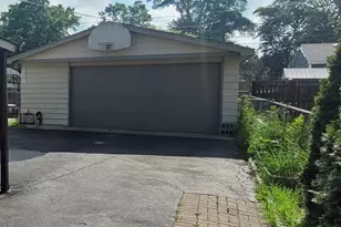 14545 Avers Ave, Midlothian, IL 60445 - Photo 19