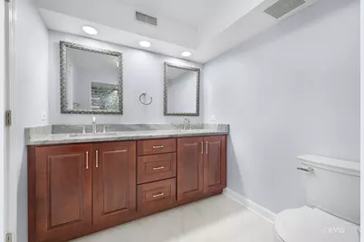 467 Hiawatha Trail #106, Wood Dale, IL 60191 - Photo 21