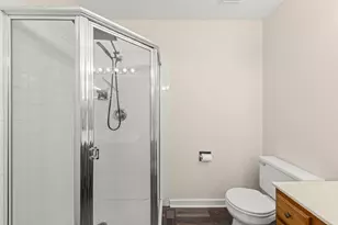 30W016 Redwood Ct, Warrenville, IL 60555 - Photo 19