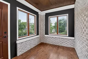 427 Grant St, Lemont, IL 60439 - Photo 3
